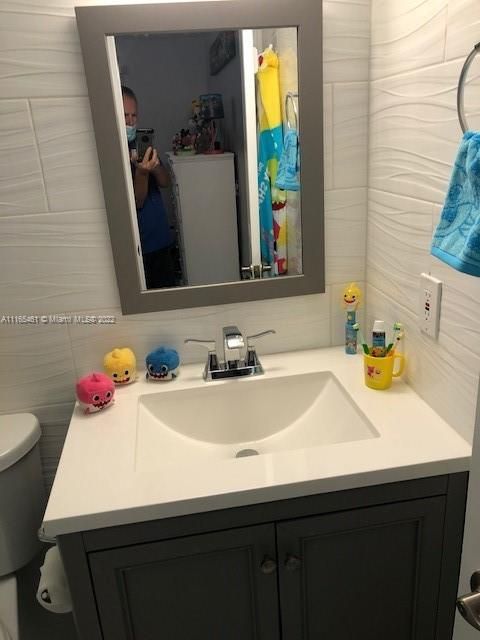 Recently Sold: $158,000 (2 beds, 2 baths, 1000 Square Feet)