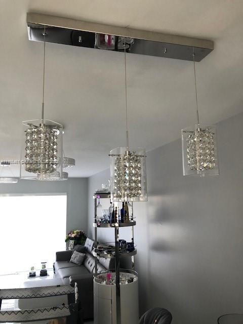 Recently Sold: $158,000 (2 beds, 2 baths, 1000 Square Feet)