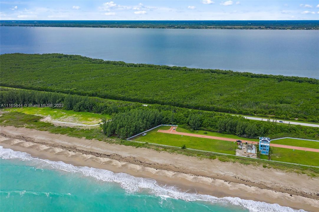 Недавно продано: $699,000 (0.10 acres)