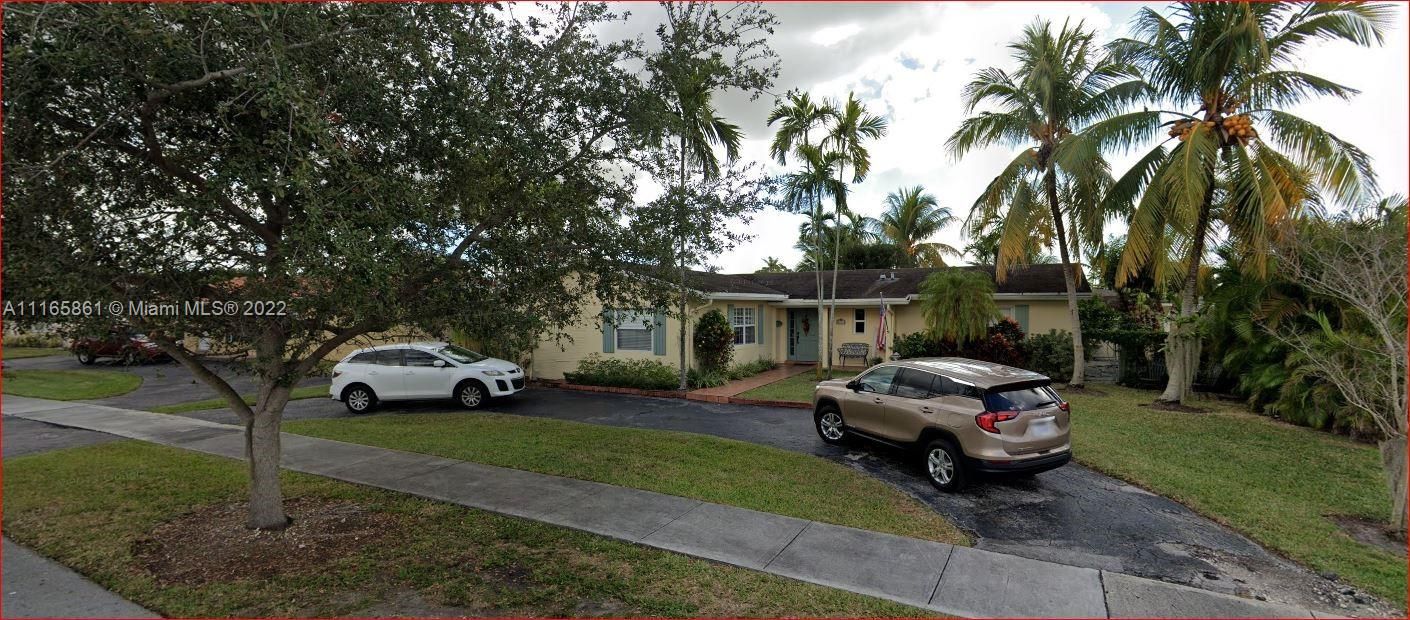 Recently Sold: $550,000 (3 beds, 2 baths, 2160 Square Feet)