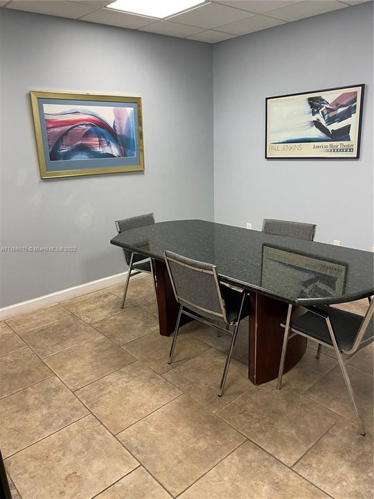 最近租的: $575 (0 贝兹, 0 浴室, 0 平方英尺)