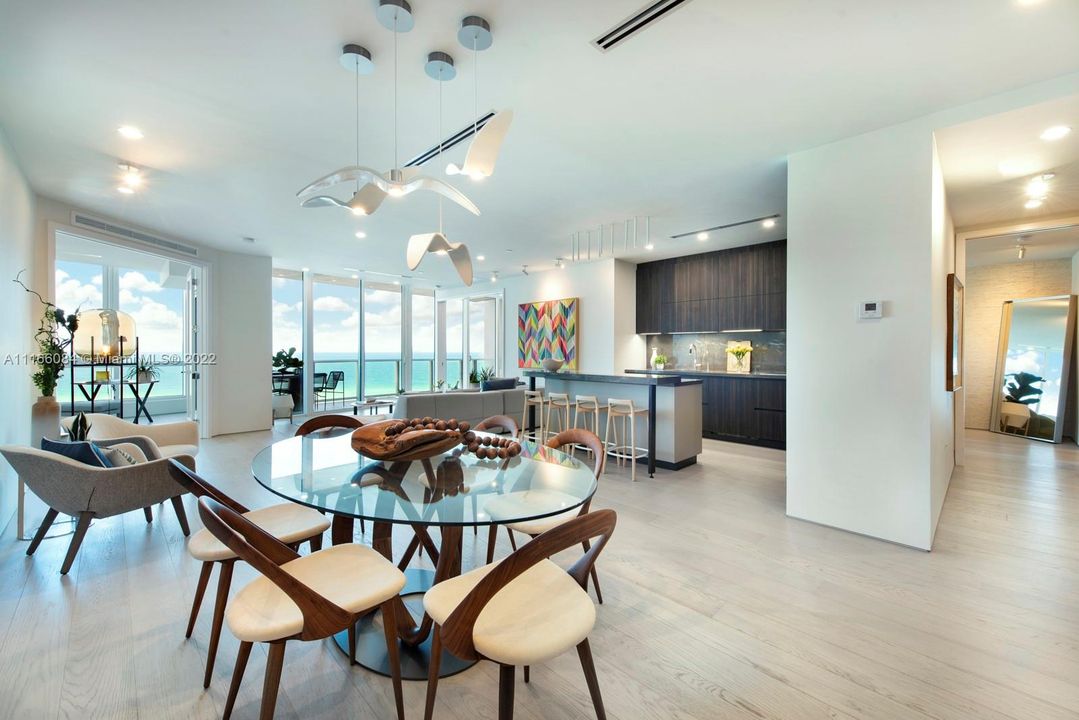 For Sale: $7,995,000 (2 beds, 2 baths, 1757 Square Feet)