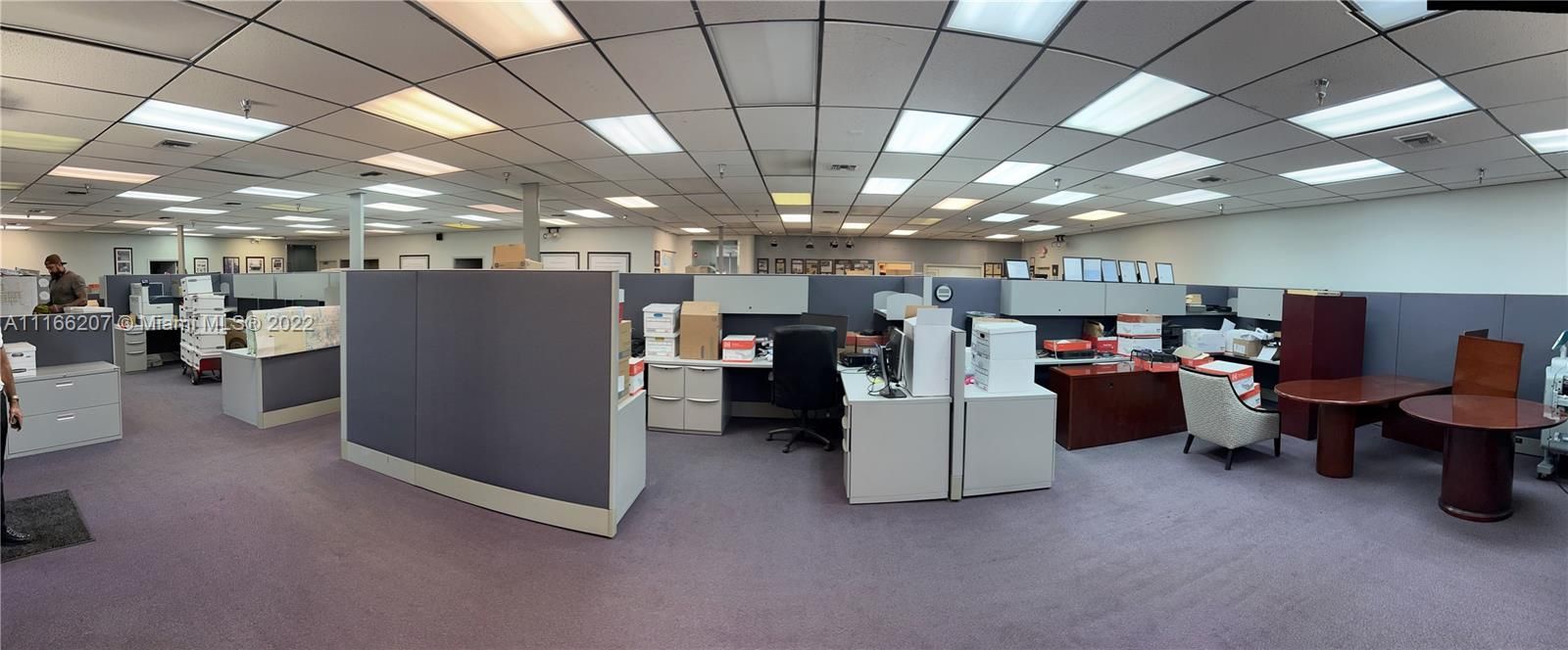 2000 SF FURNISHED OFFICES