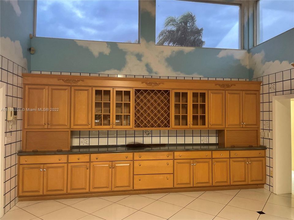 Large kitchen