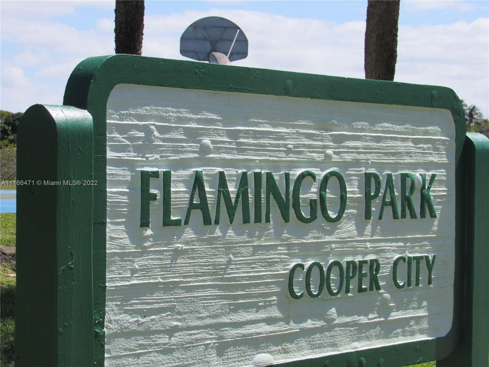 Недавно продано: $310,000 (2 спален, 2 ванн, 1223 Квадратных фут)