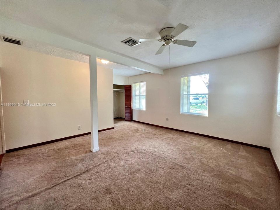 Недавно арендовано: $4,000 (3 спален, 2 ванн, 2761 Квадратных фут)