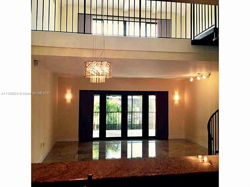 Недавно арендовано: $2,500 (2 спален, 2 ванн, 1569 Квадратных фут)