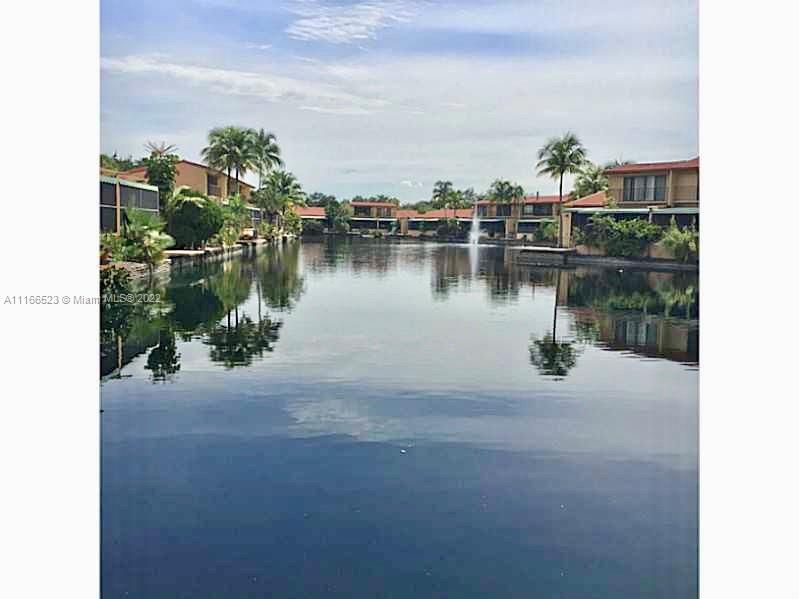 Недавно арендовано: $2,500 (2 спален, 2 ванн, 1569 Квадратных фут)