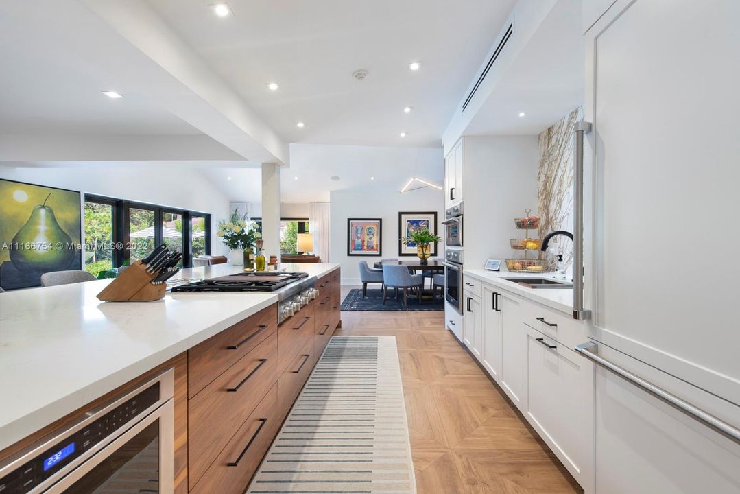 Recently Sold: $3,500,000 (3 beds, 3 baths, 0 Square Feet)