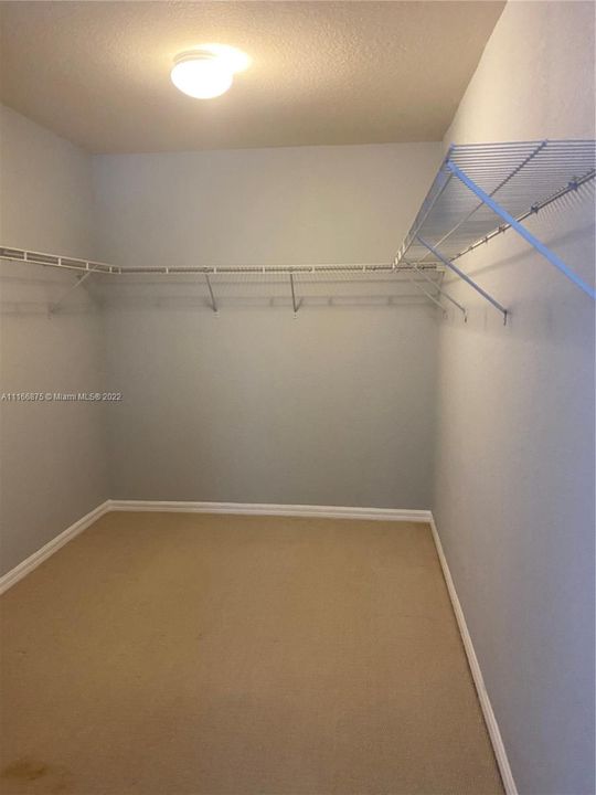 最近租的: $3,000 (3 贝兹, 2 浴室, 1848 平方英尺)