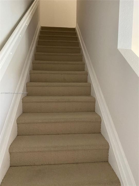 最近租的: $3,000 (3 贝兹, 2 浴室, 1848 平方英尺)