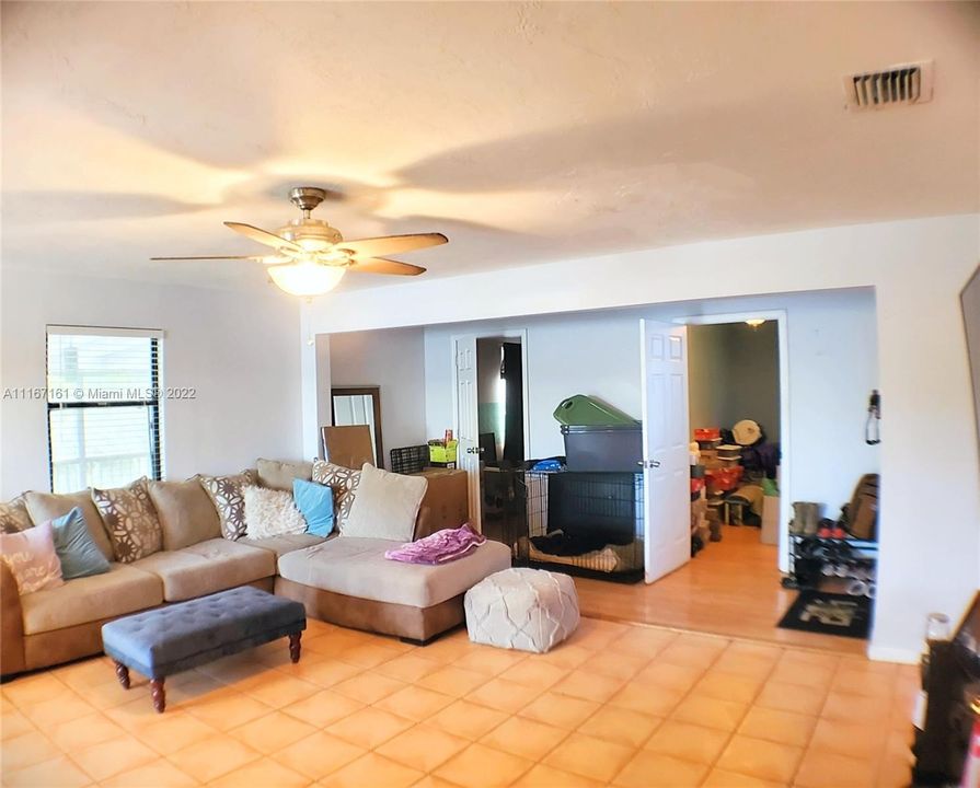Recently Sold: $495,000 (2 beds, 2 baths, 1232 Square Feet)