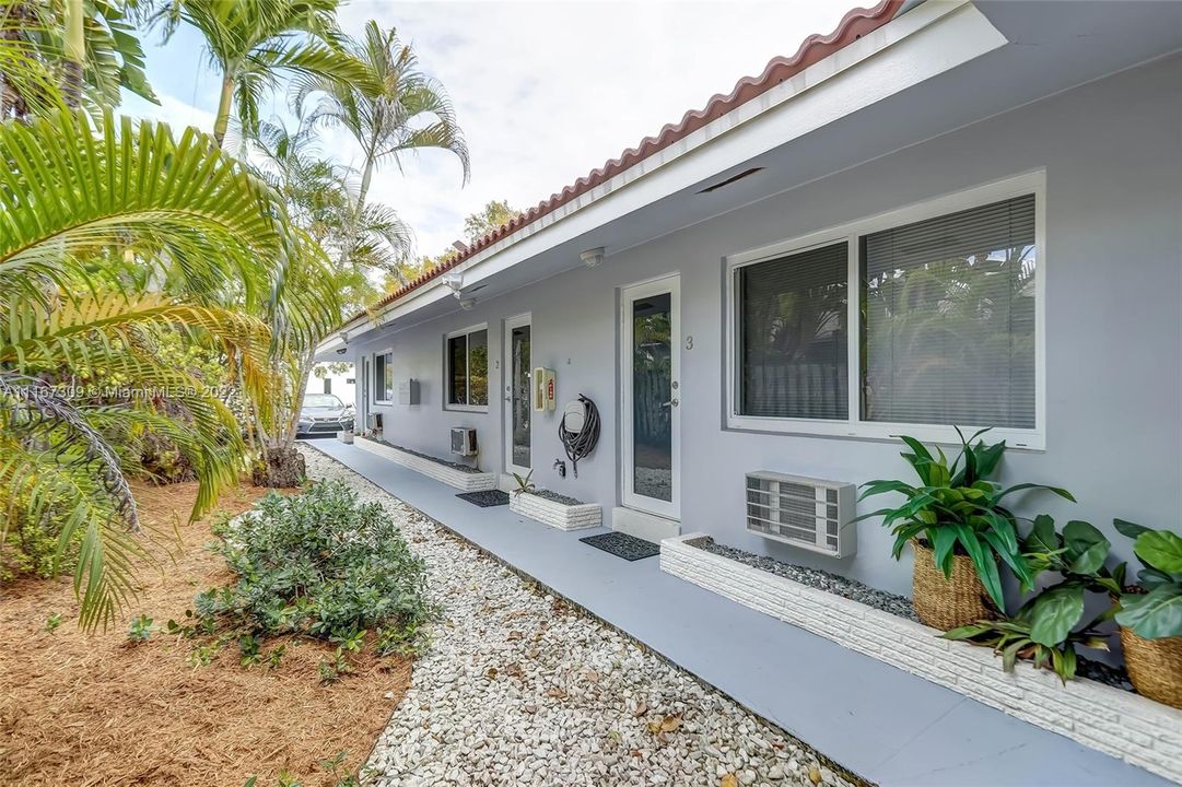 Недавно продано: $1,295,000 (0 спален, 0 ванн, 2711 Квадратных фут)