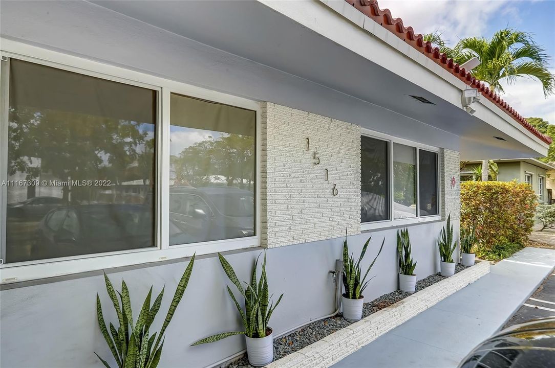 Недавно продано: $1,295,000 (0 спален, 0 ванн, 2711 Квадратных фут)