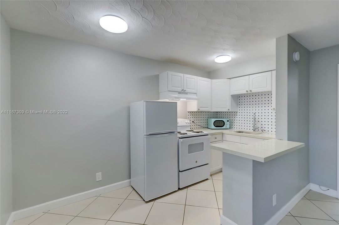 Недавно продано: $1,295,000 (0 спален, 0 ванн, 2711 Квадратных фут)