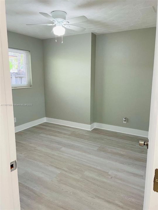 Bedroom 2 unfurnished