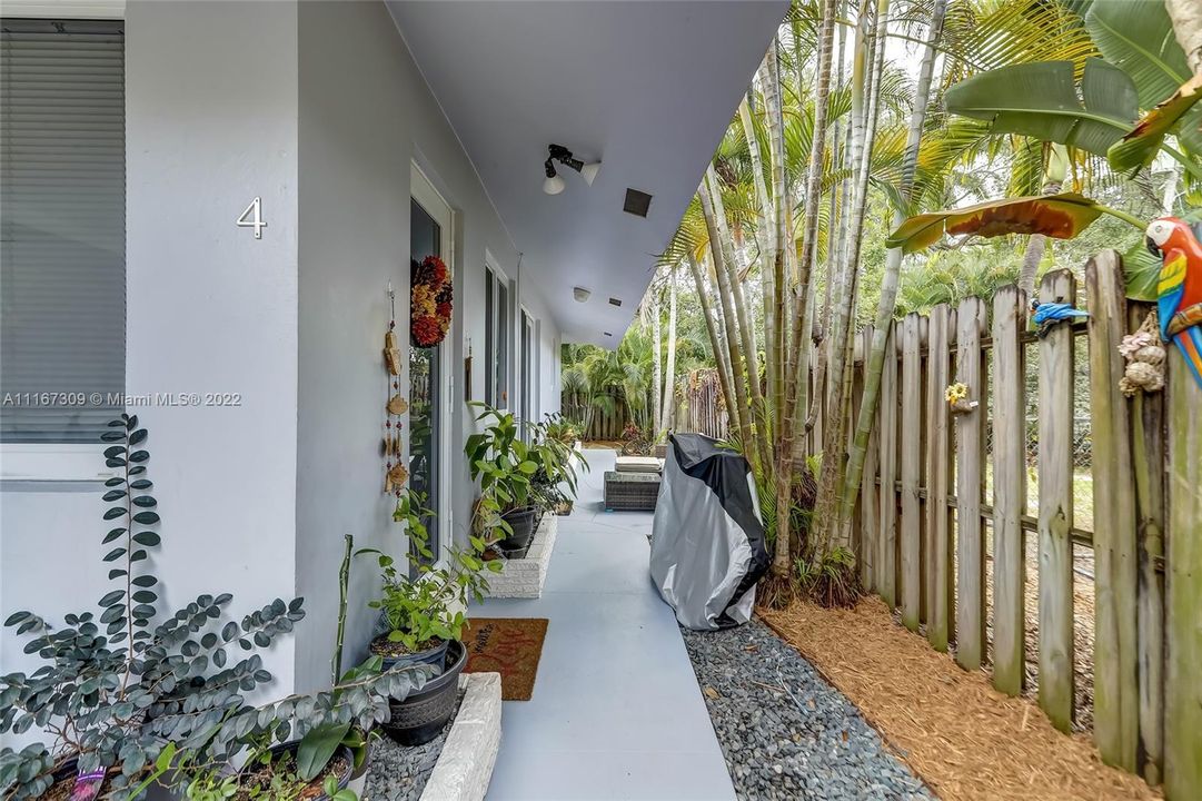 Недавно продано: $1,295,000 (0 спален, 0 ванн, 2711 Квадратных фут)