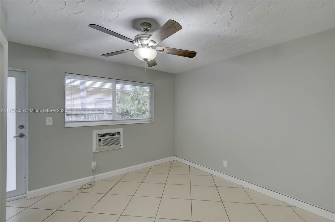 Недавно продано: $1,295,000 (0 спален, 0 ванн, 2711 Квадратных фут)