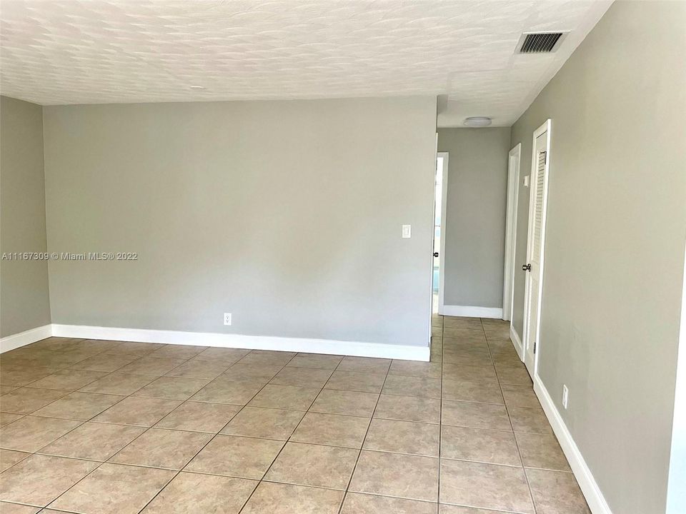 Недавно продано: $1,295,000 (0 спален, 0 ванн, 2711 Квадратных фут)