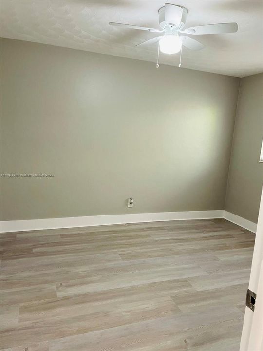 Bedroom 3 unfurnished