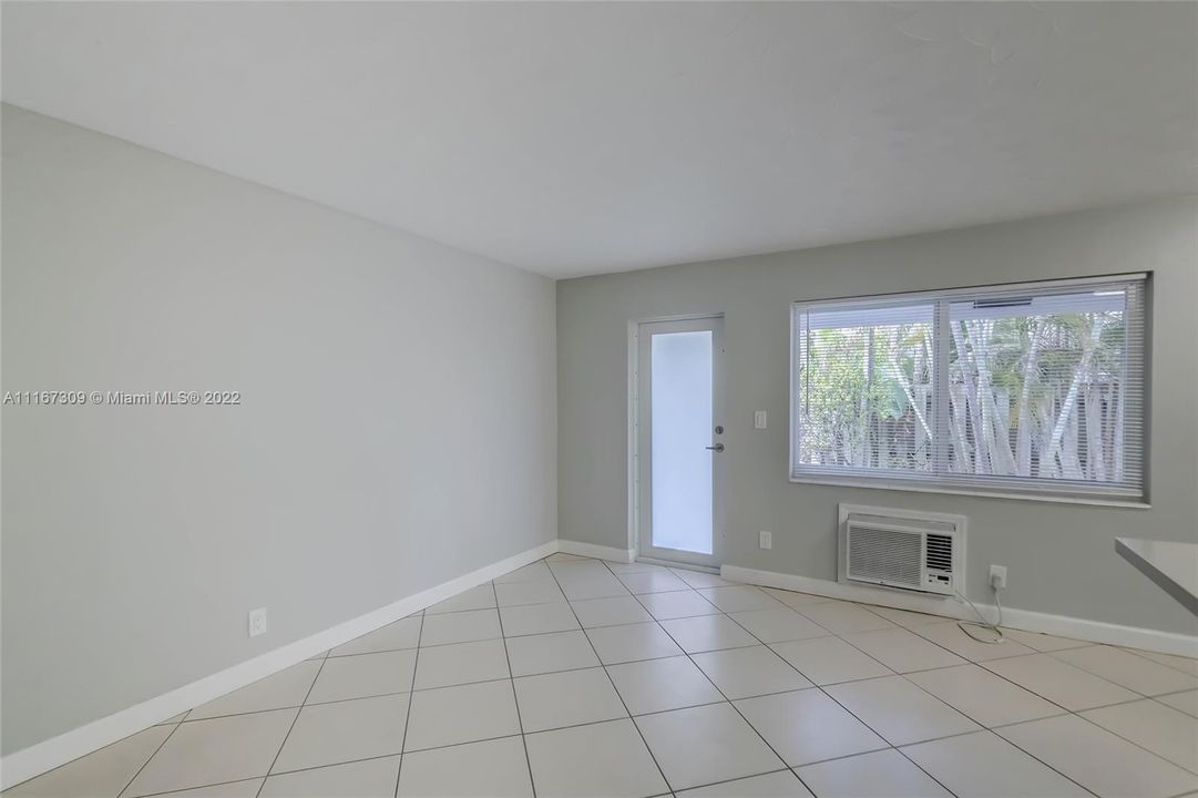 Недавно продано: $1,295,000 (0 спален, 0 ванн, 2711 Квадратных фут)