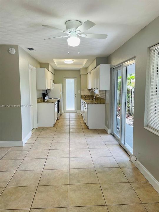 Недавно продано: $1,295,000 (0 спален, 0 ванн, 2711 Квадратных фут)