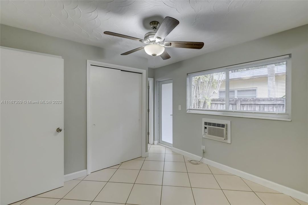 Недавно продано: $1,295,000 (0 спален, 0 ванн, 2711 Квадратных фут)