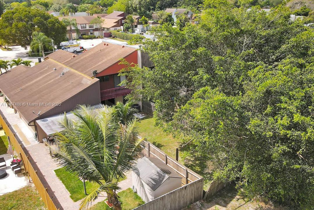 Недавно продано: $299,900 (3 спален, 2 ванн, 1640 Квадратных фут)