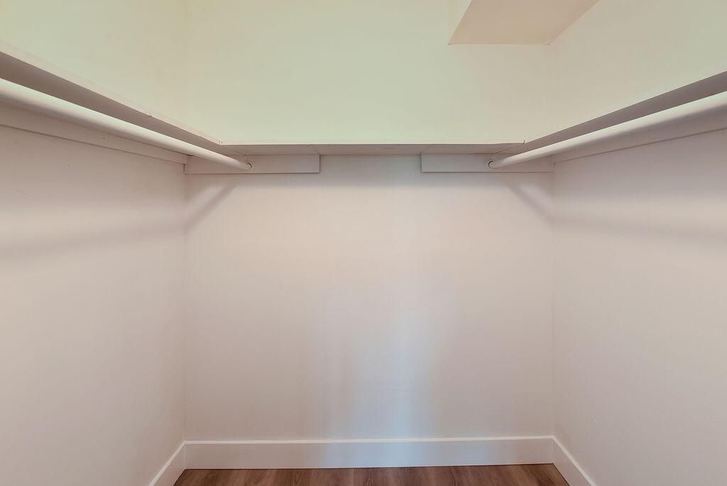 Walkin Closet