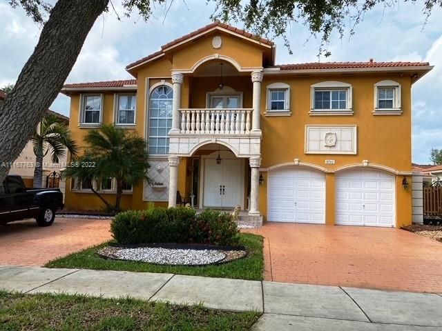 Recently Sold: $899,000 (5 beds, 3 baths, 3504 Square Feet)