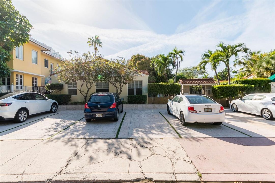 Recently Sold: $2,200,000 (0 beds, 0 baths, 0 Square Feet)