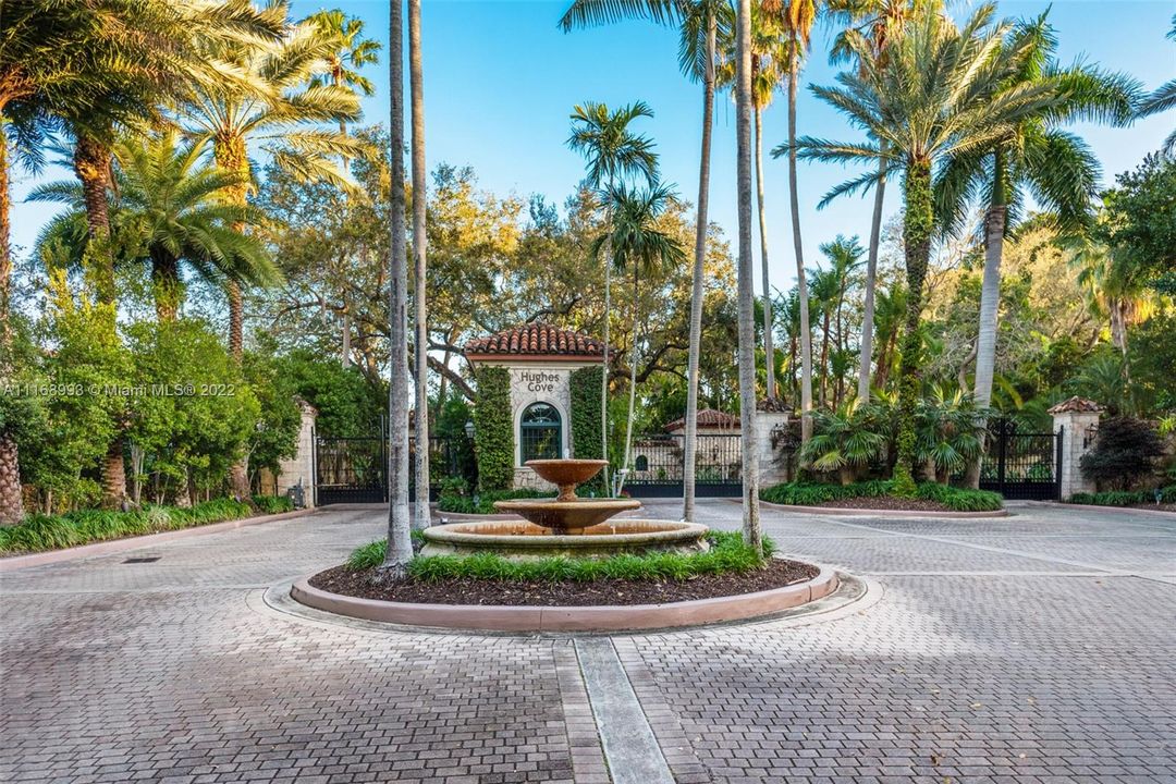 This exclusive & gated Coconut Grove community with only 11 residences is a short walk to the village & has 24hr security, tennis courts, & serene privacy!