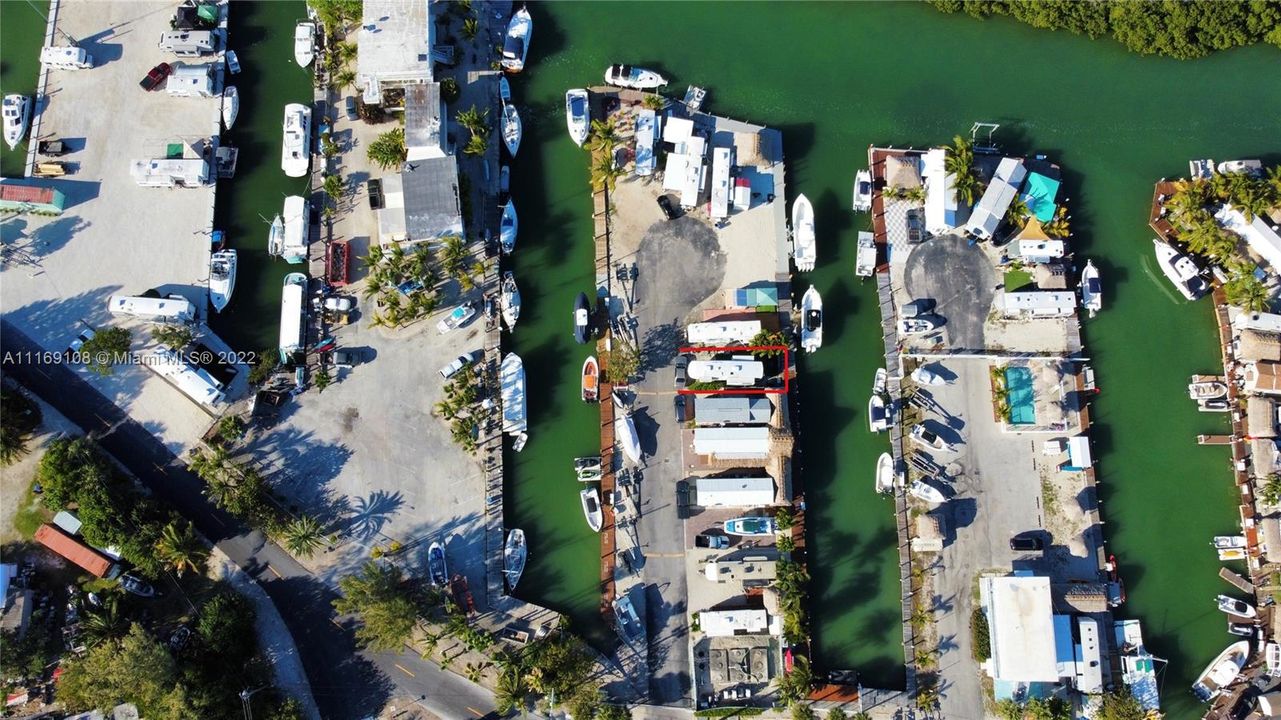 Vendido Recientemente: $320,000 (1,020 sqft)