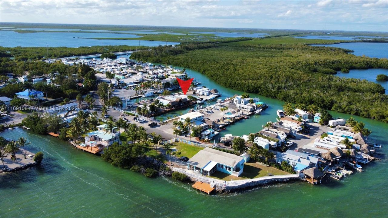 Vendido Recientemente: $320,000 (1,020 sqft)