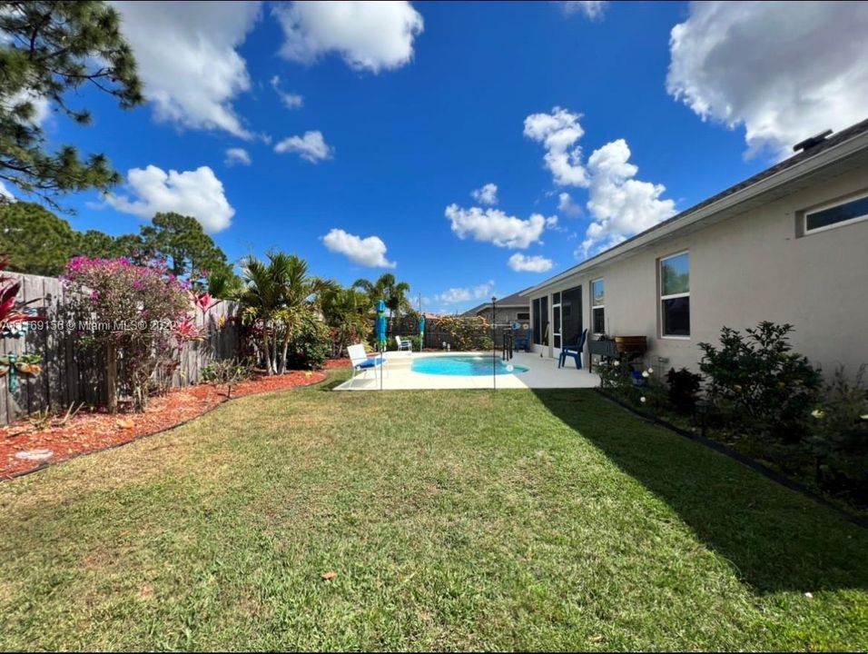 Recently Sold: $650,000 (5 beds, 3 baths, 0 Square Feet)