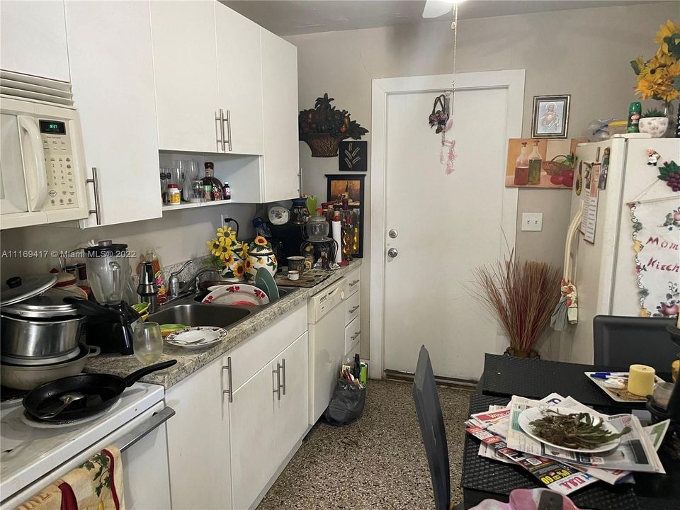 Недавно продано: $350,000 (0 спален, 0 ванн, 1536 Квадратных фут)