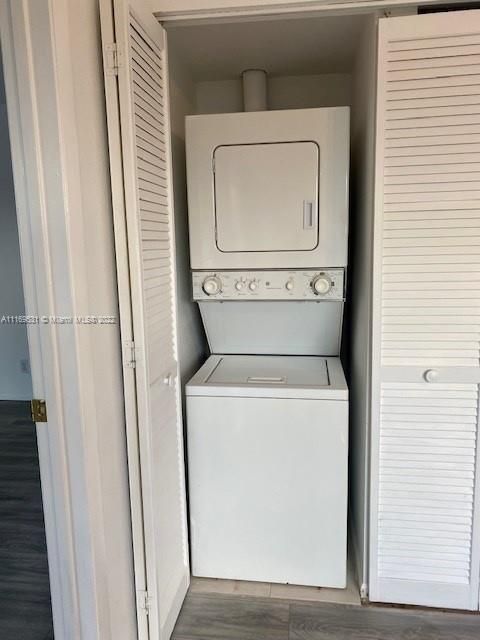 Recientemente alquilado: $1,700 (1 camas, 1 baños, 586 Pies cuadrados)