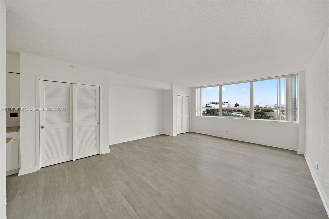 Recently Rented: $2,358 (0 beds, 1 baths, 504 Square Feet)