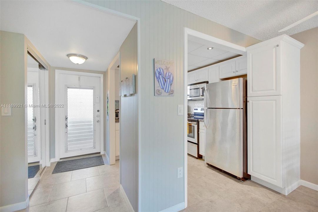 Recently Sold: $89,900 (1 beds, 1 baths, 640 Square Feet)