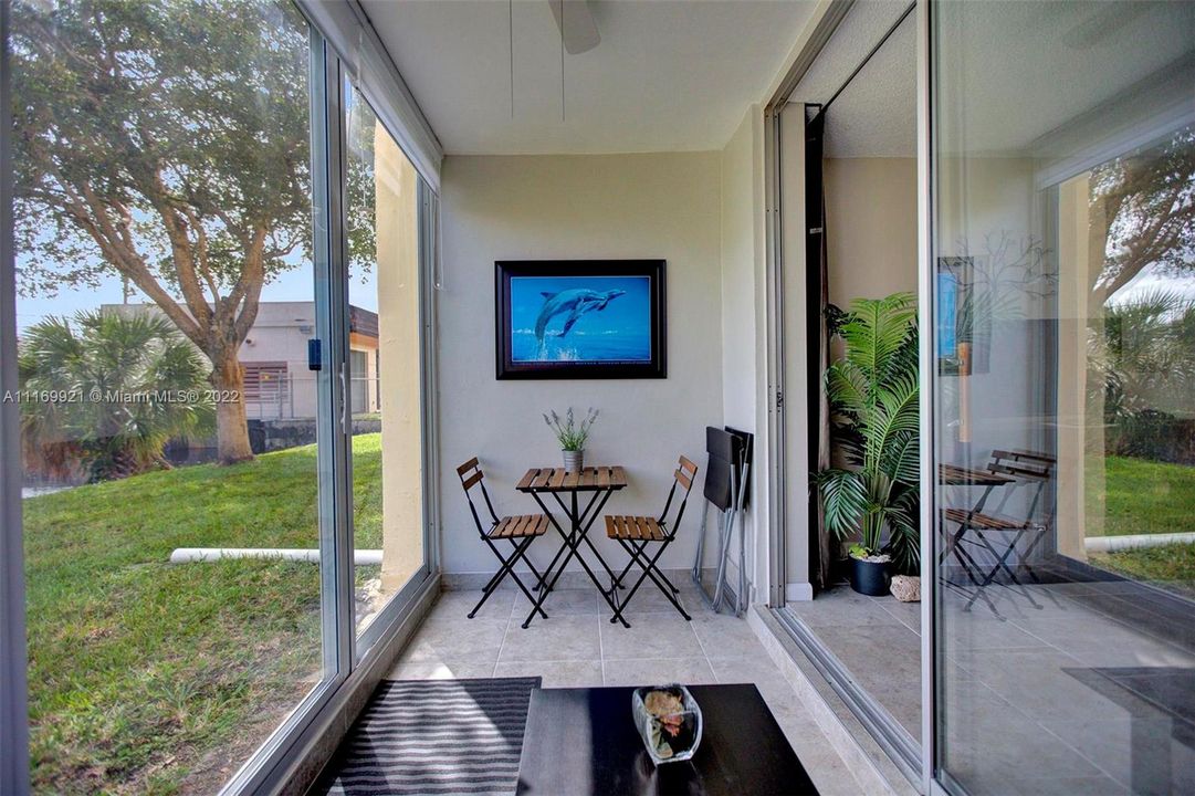 Recently Sold: $89,900 (1 beds, 1 baths, 640 Square Feet)