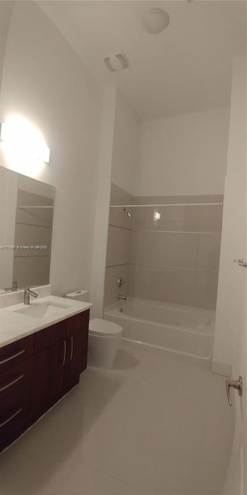 Recently Sold: $499,000 (2 beds, 2 baths, 1230 Square Feet)