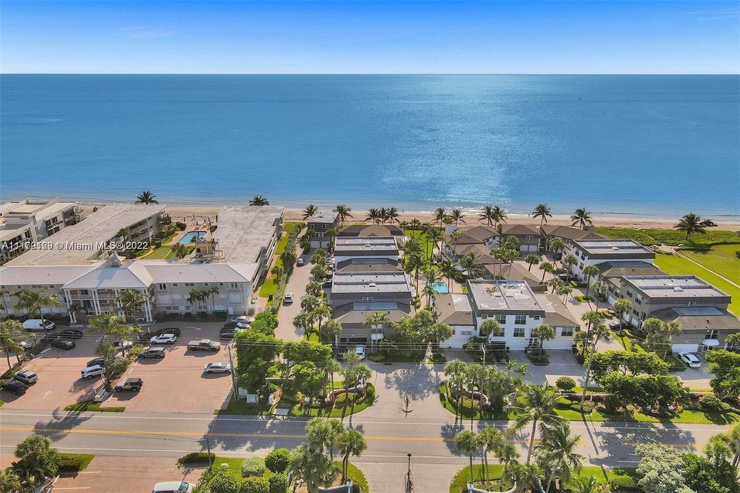 Недавно продано: $1,145,000 (3 спален, 3 ванн, 2342 Квадратных фут)