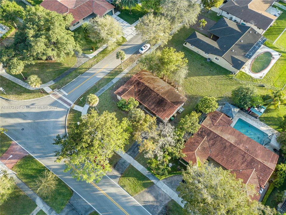 Недавно продано: $550,000 (4 спален, 2 ванн, 0 Квадратных фут)