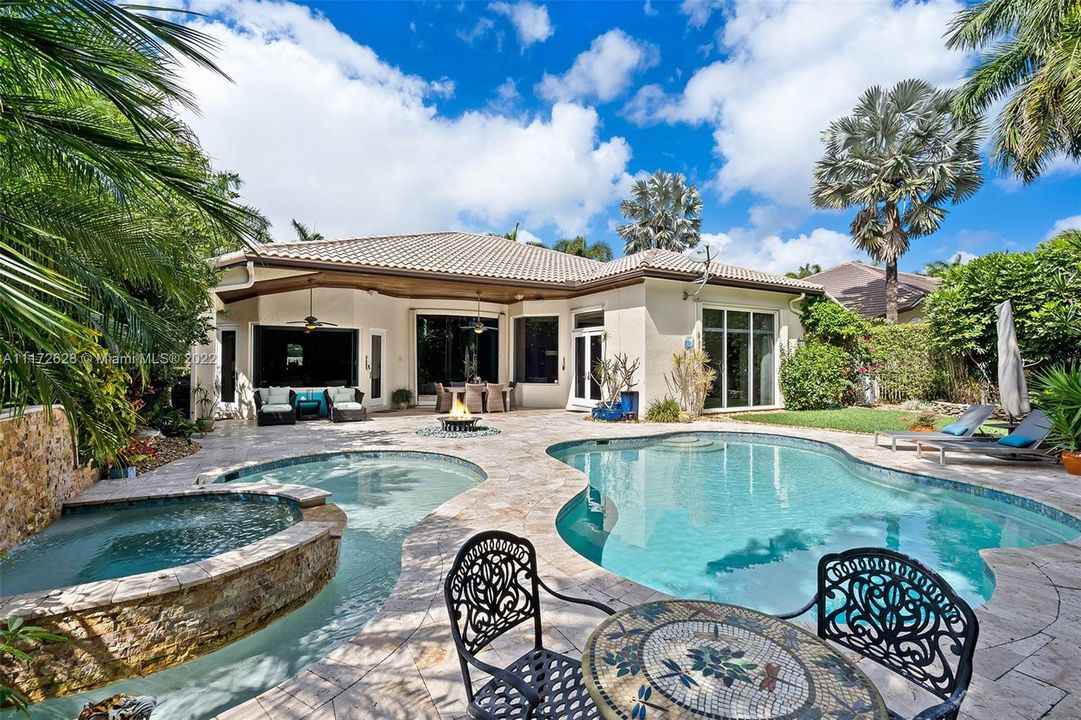 Recently Sold: $1,475,000 (4 beds, 3 baths, 3200 Square Feet)