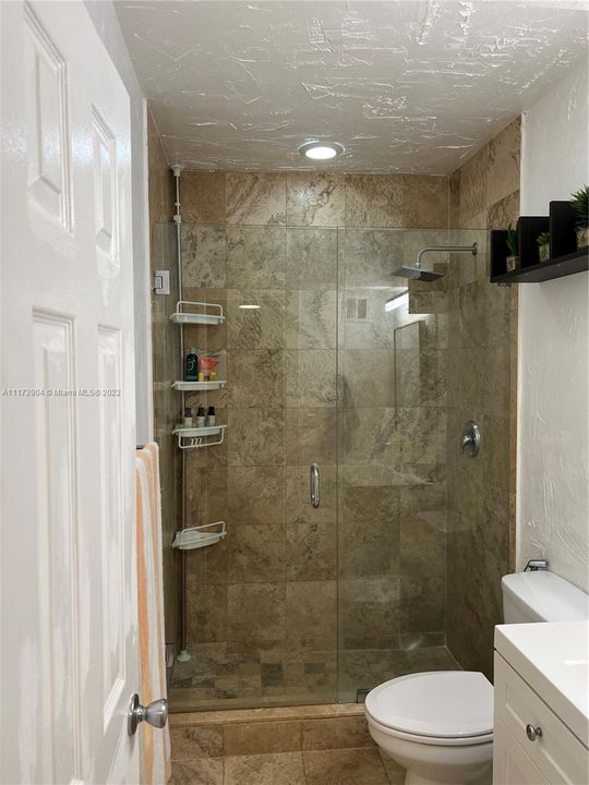 Недавно арендовано: $3,000 (1 спален, 1 ванн, 850 Квадратных фут)