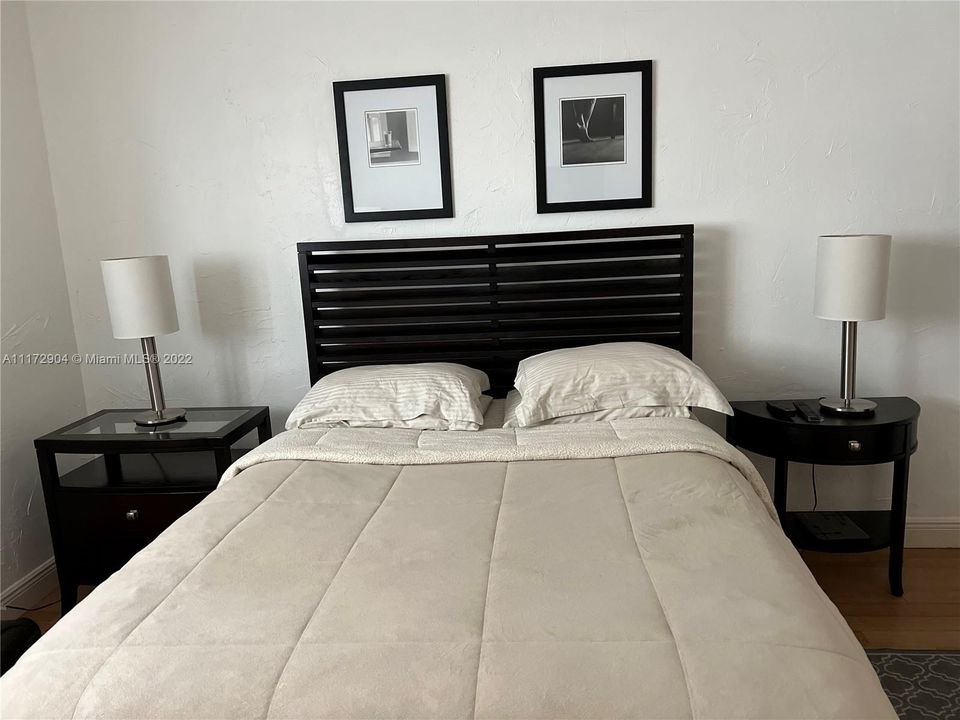 Недавно арендовано: $3,000 (1 спален, 1 ванн, 850 Квадратных фут)