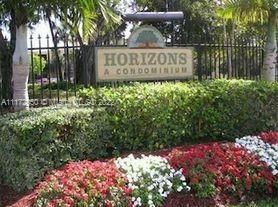 Recently Sold: $238,500 (2 beds, 2 baths, 965 Square Feet)