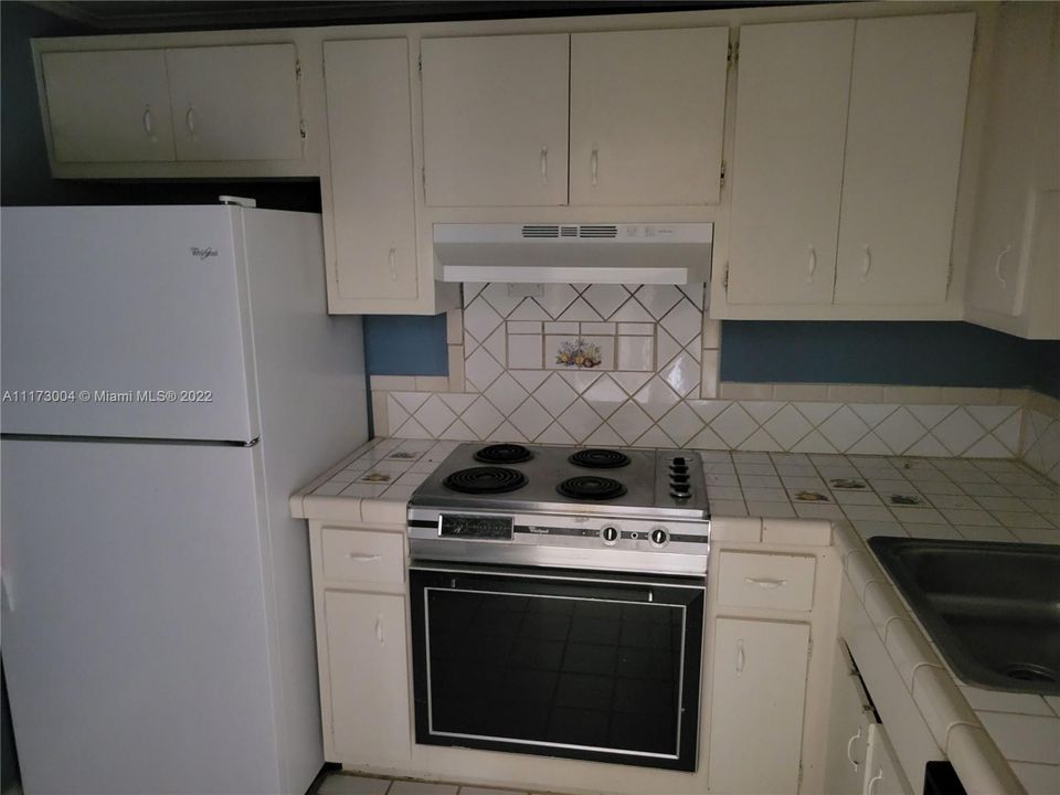 Vendido Recientemente: $199,900 (1 camas, 1 baños, 807 Pies cuadrados)