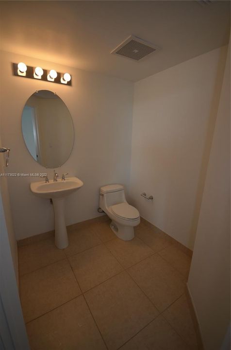 Недавно арендовано: $1,800 (1 спален, 1 ванн, 835 Квадратных фут)