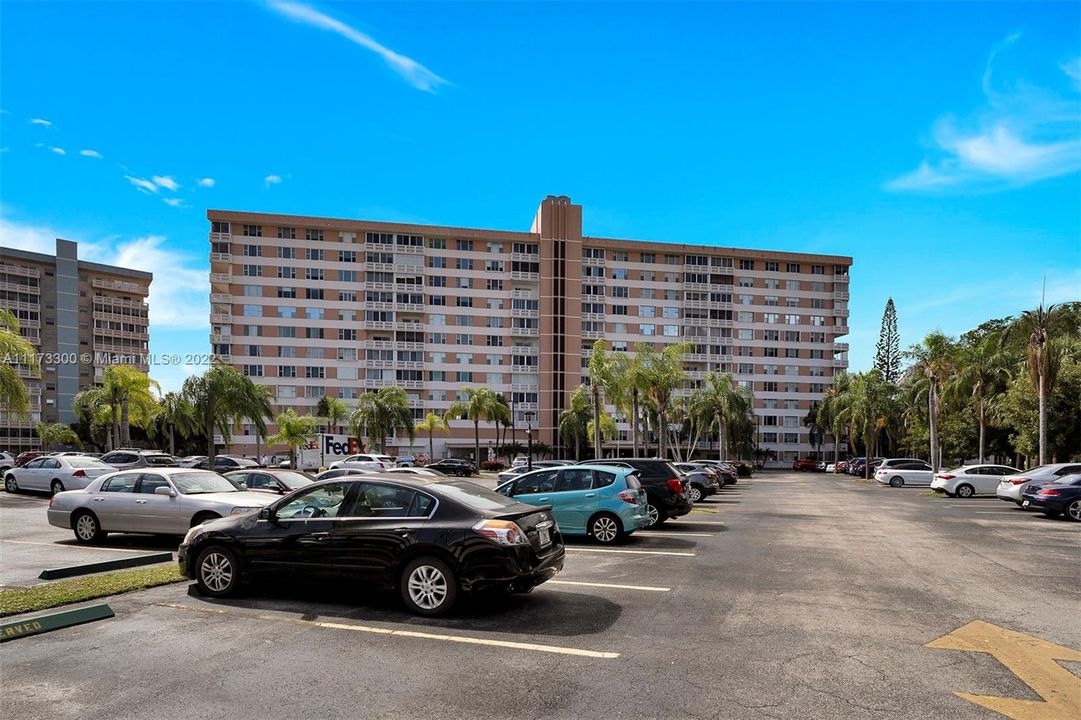 Recently Sold: $135,000 (1 beds, 1 baths, 844 Square Feet)